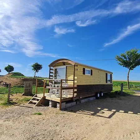 Campeggio Roulotte Confort Au Milieu Des Animaux